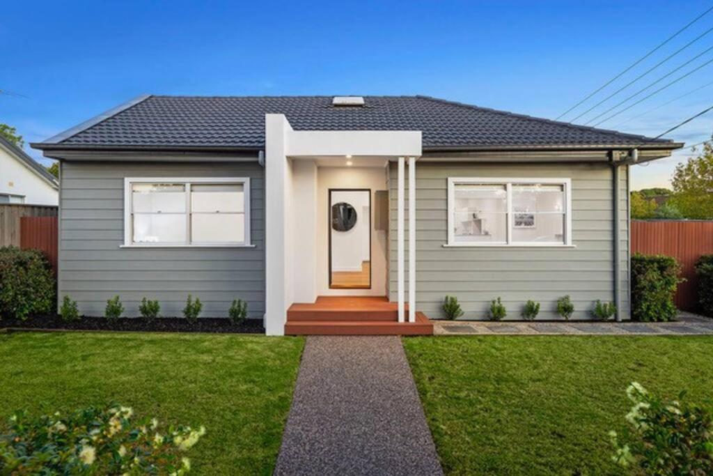 Campbells Cottage By Ready Set Host Frankston Exteriér fotografie